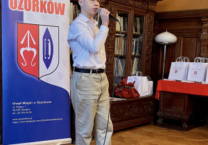 Prezentacja wiersza przez laureata.