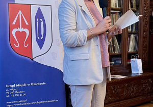 Prezentacja wiersza przez laureata.