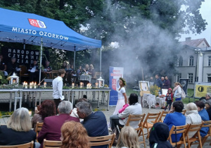 Scena z inscenizacji „Dziadów” podczas Narodowego Czytania